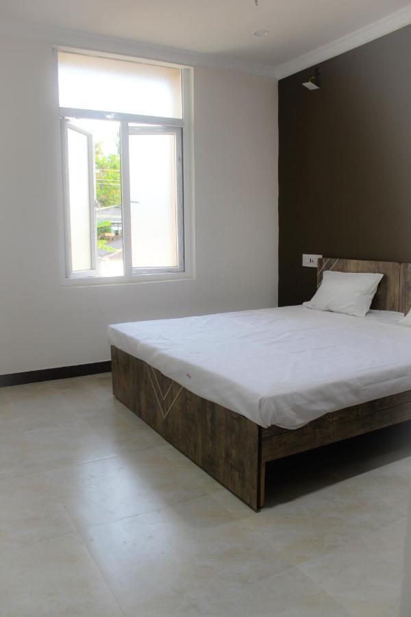 San Beach Residency Karaikal Exterior foto